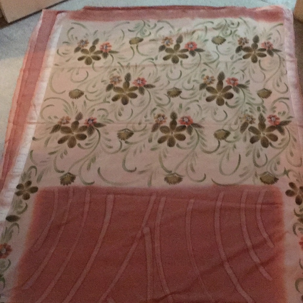 Soft gorgette saree.